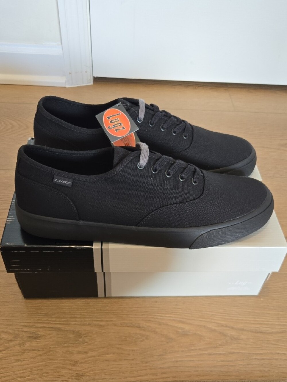 Lugz Men’s Black Canvas Lear Sneaker